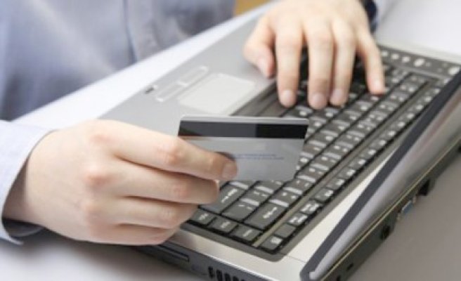 Certificate fiscale 100% online pentru persoanele fizice şi juridice